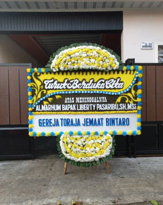 Papan Bunga Duka di Bilebante